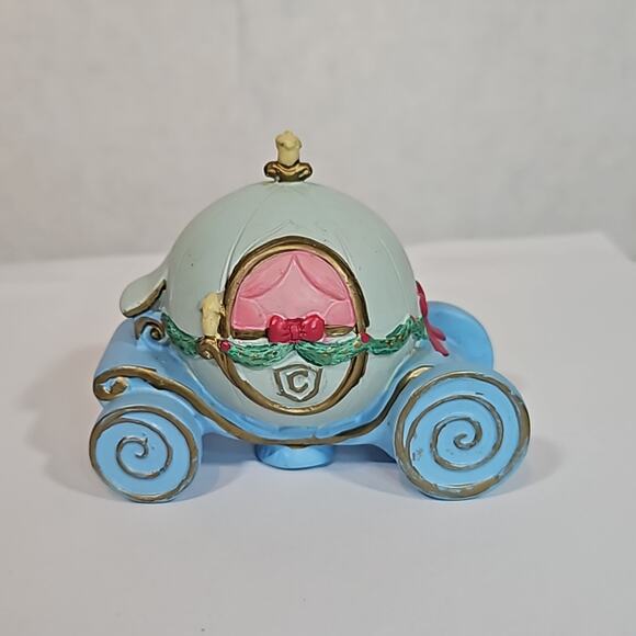 Disney Cinderella's Carriage Vintage Figurine - Picture 3 of 8